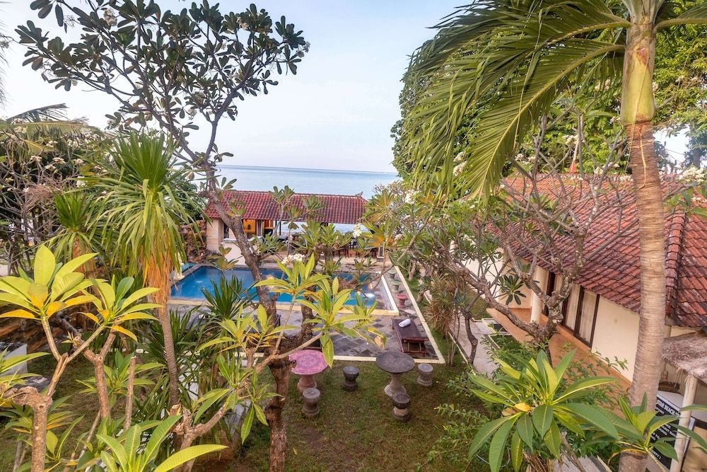 Rising Star Beach Resort Amed1
