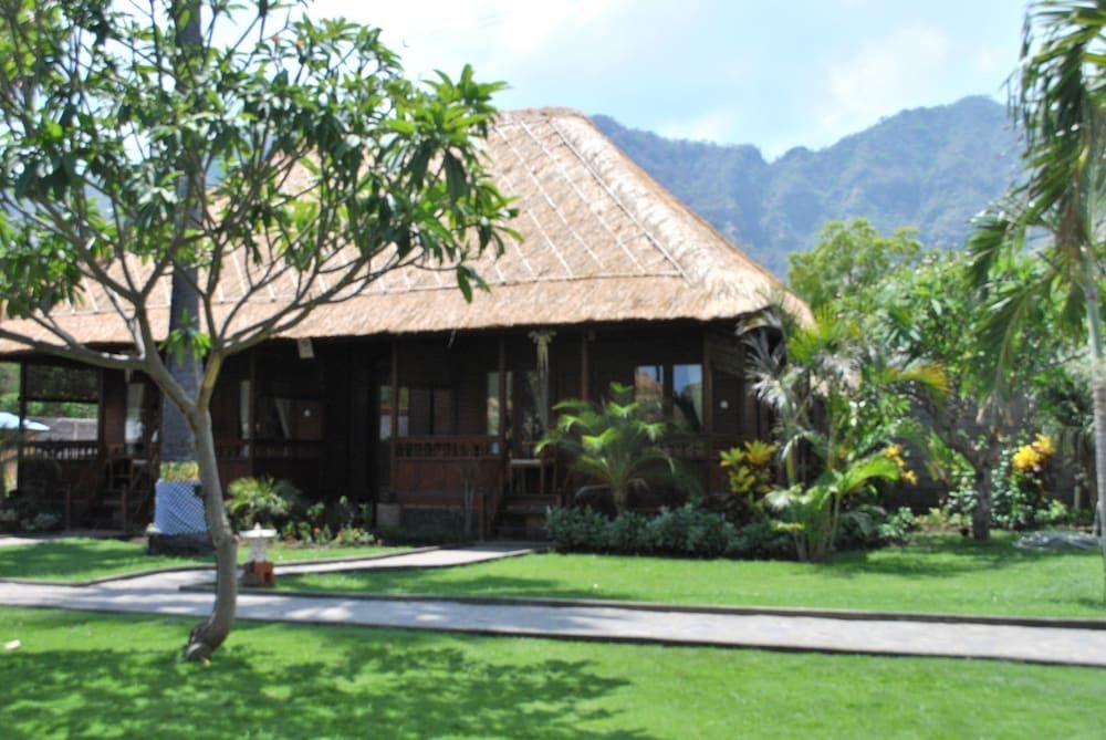 Kinaara Resort & Spa0