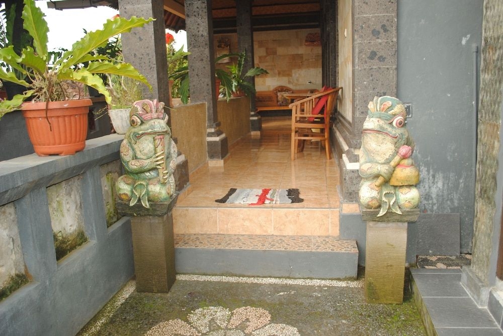 Jangkrik Homestay2