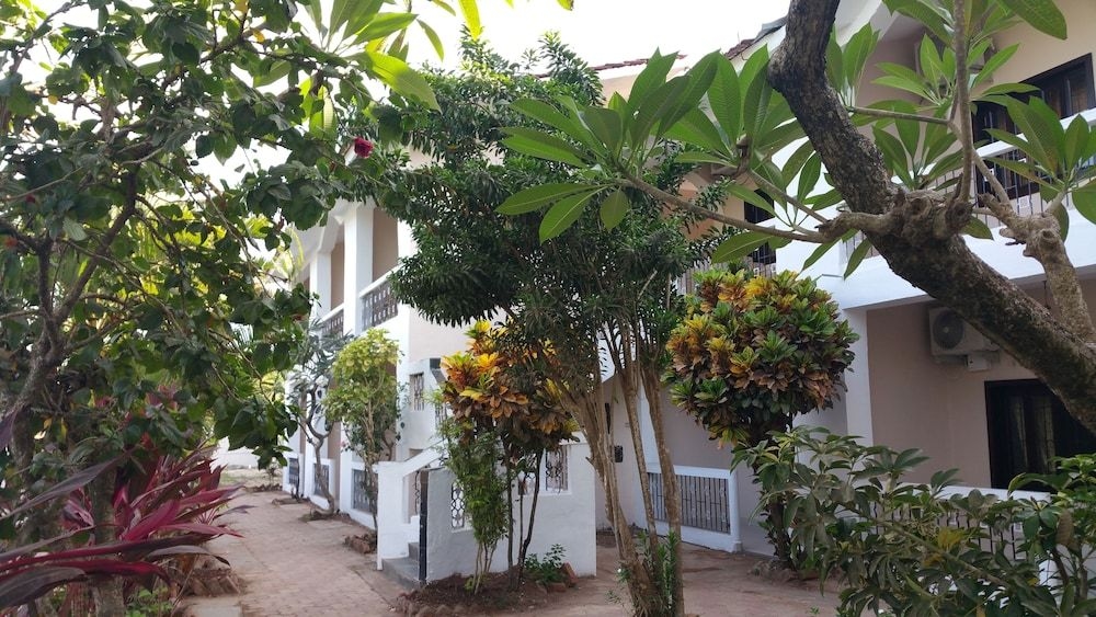 Hotel Riverside1