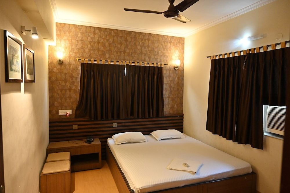 Tiger Inn4