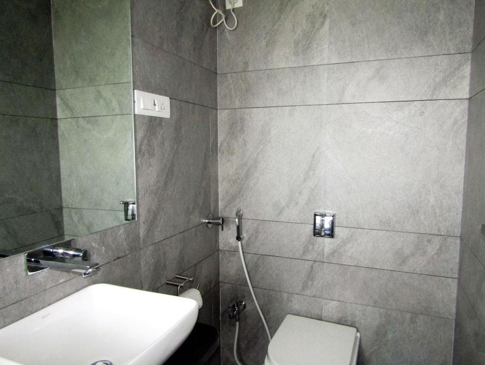 Hotel Swagath4