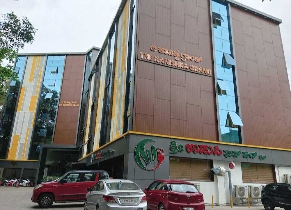 Hotel Kanishka3
