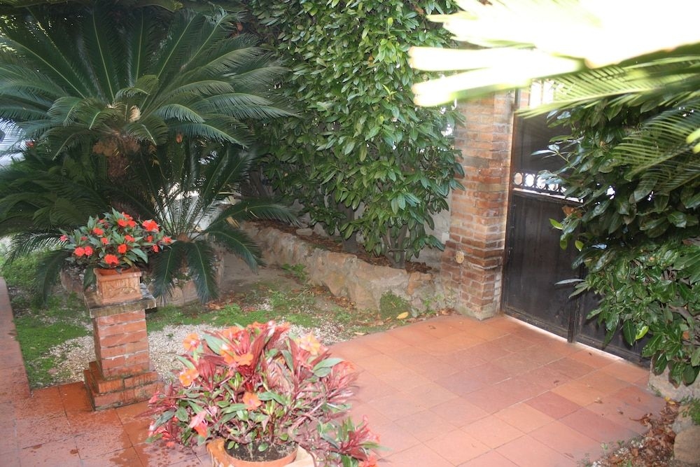 St. John Villa4