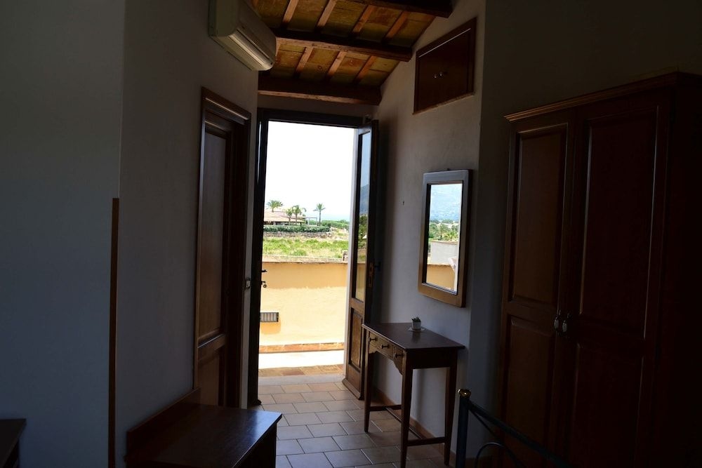 Hotel Cala Buguto3