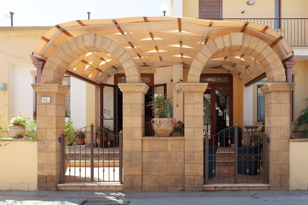 Sammartano Hotel4