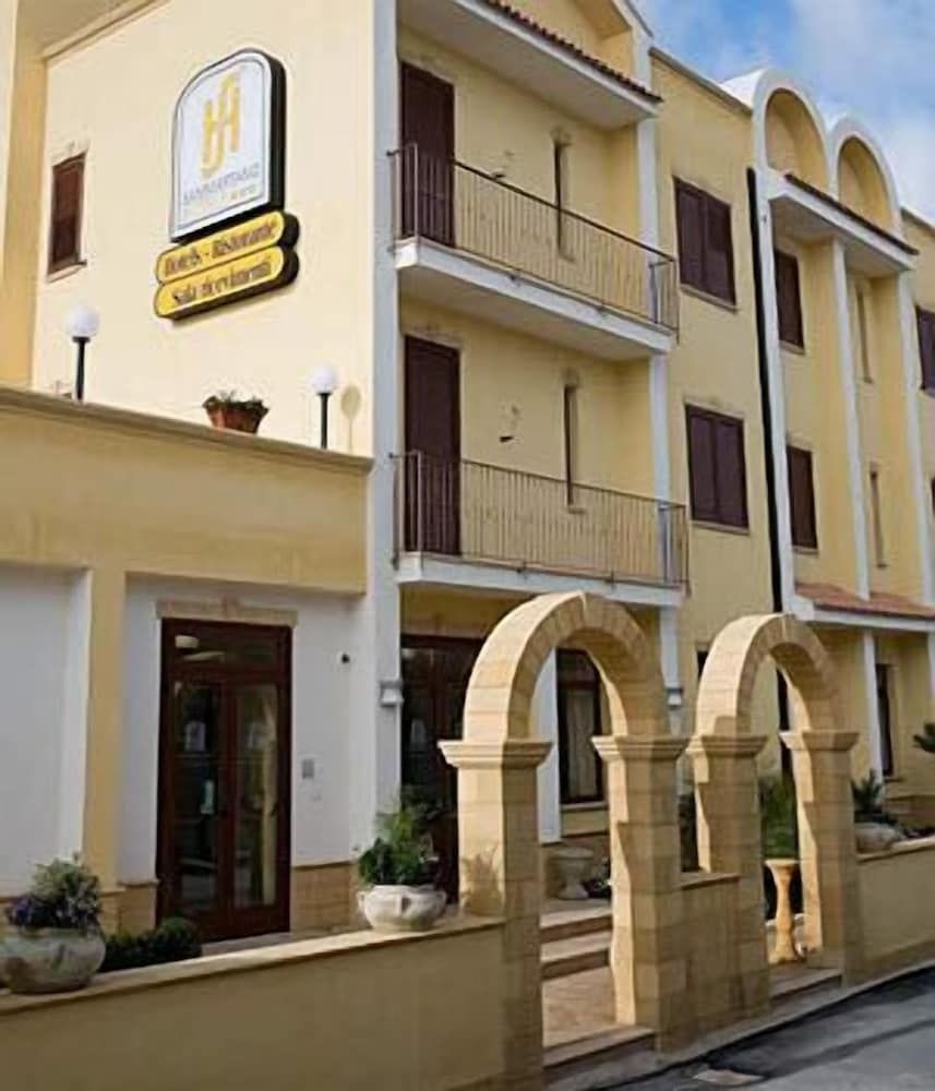 Sammartano Hotel3