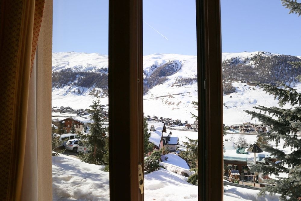 Chalet Teola1