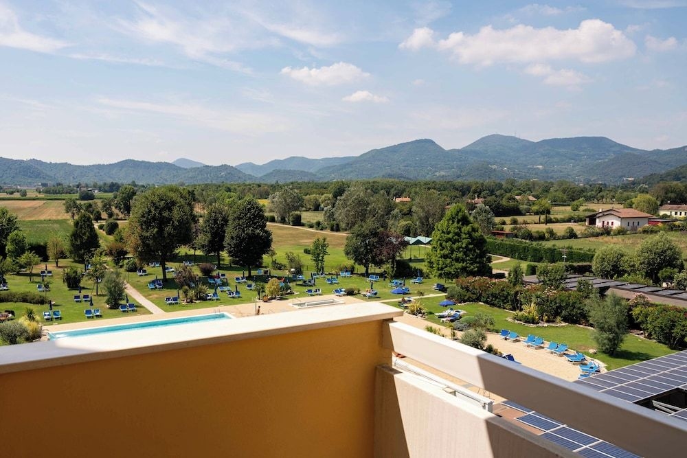 Hotel Leonardo Da Vinci Terme & Golf0
