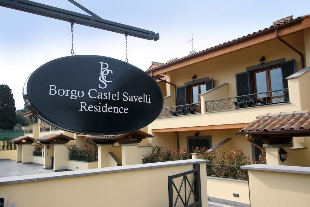 Borgo Castel Savelli1