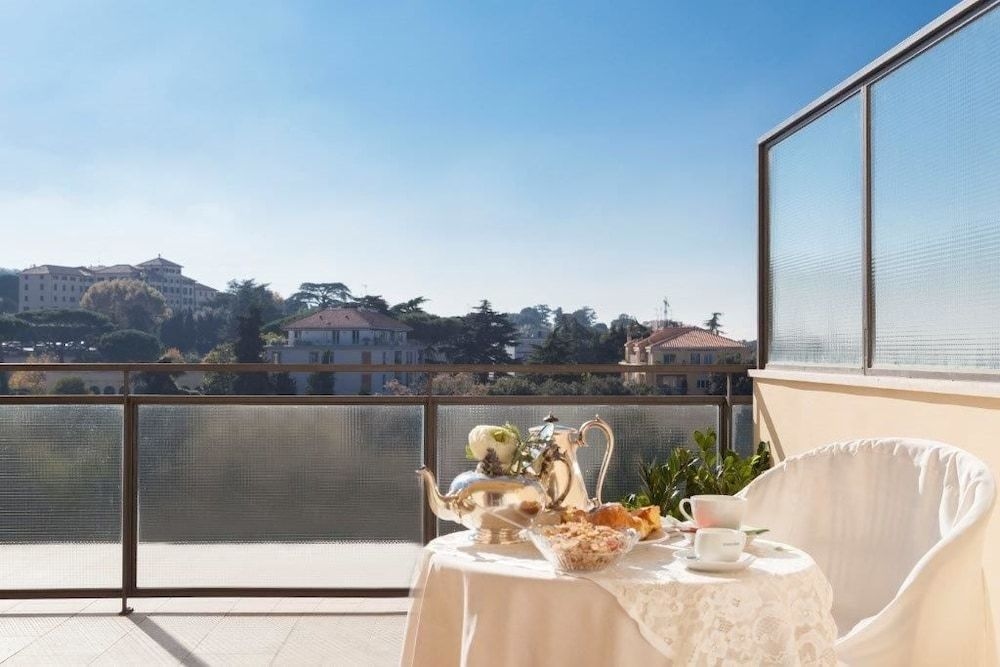 Cacciani Hotel1