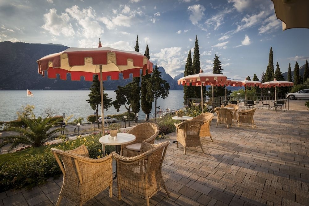 Hotel Oasi Beach2