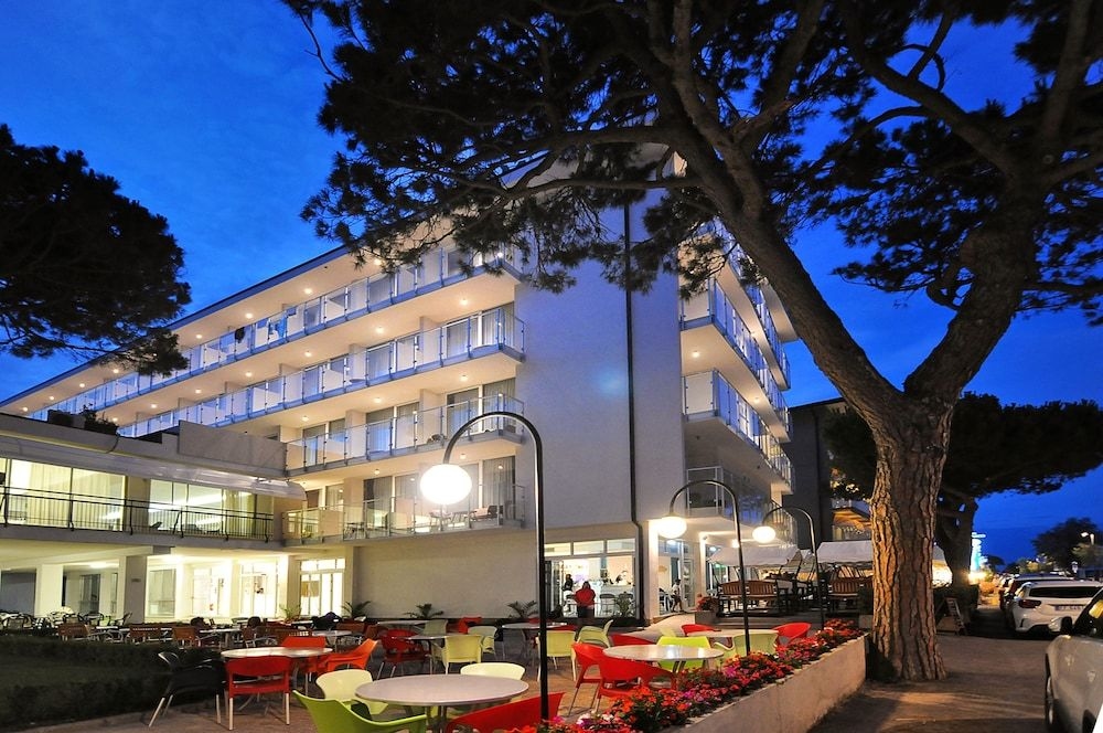 Hotel Marina1