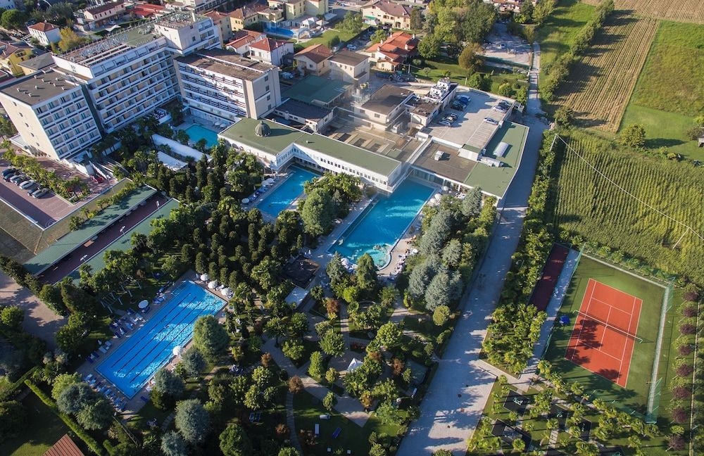 Metropole Terme0
