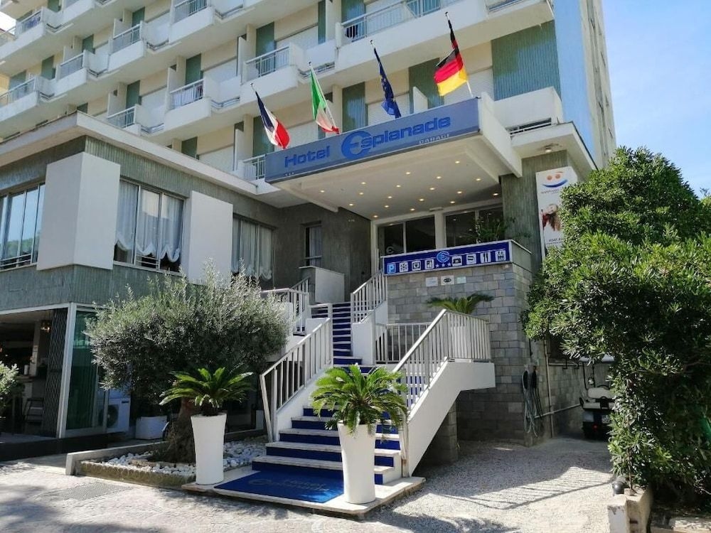 Hotel Esplanade0