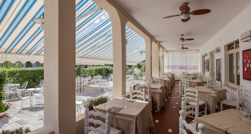 Hotel Sandalyon4