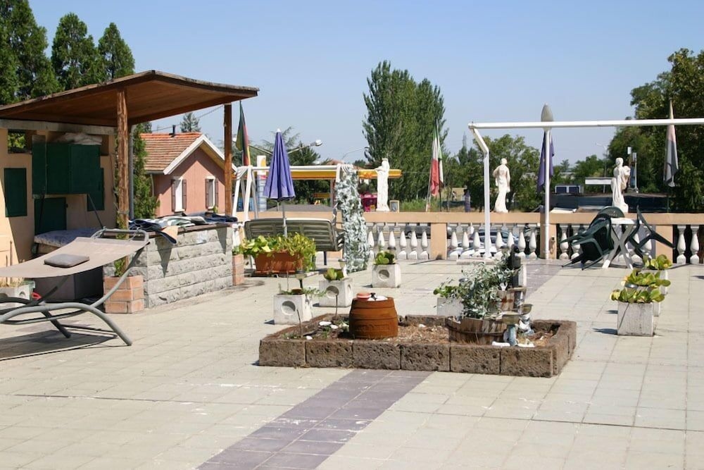 Hotel Elefante Bianco0
