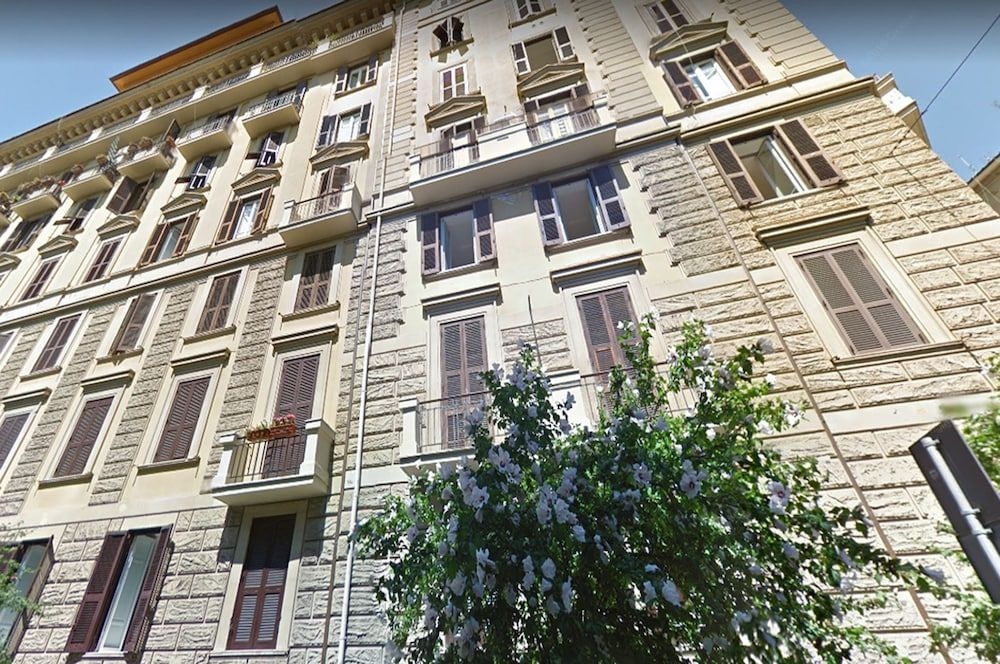 Domus Mazzini1