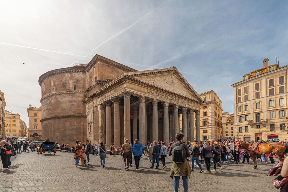 Pantheon view B&B1