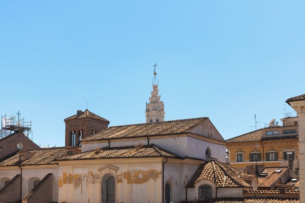 Pantheon view B&B2