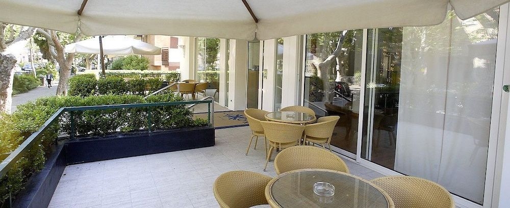 Hotel Luxor1