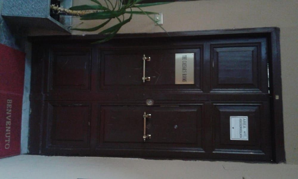Caesar's Rooms1