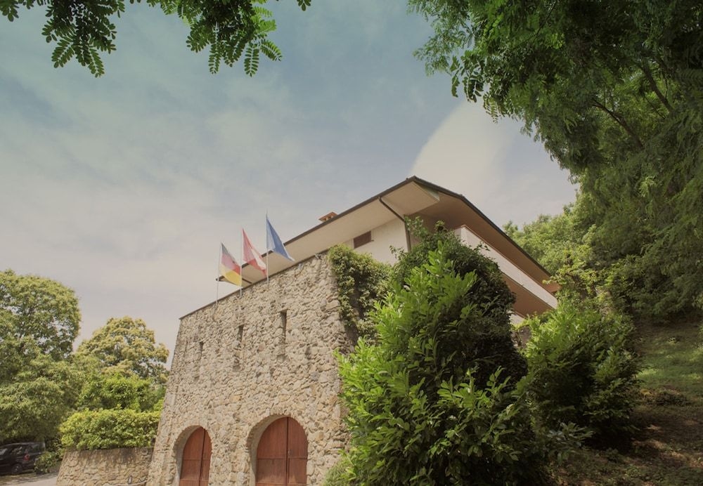 Residence Il Castagno0