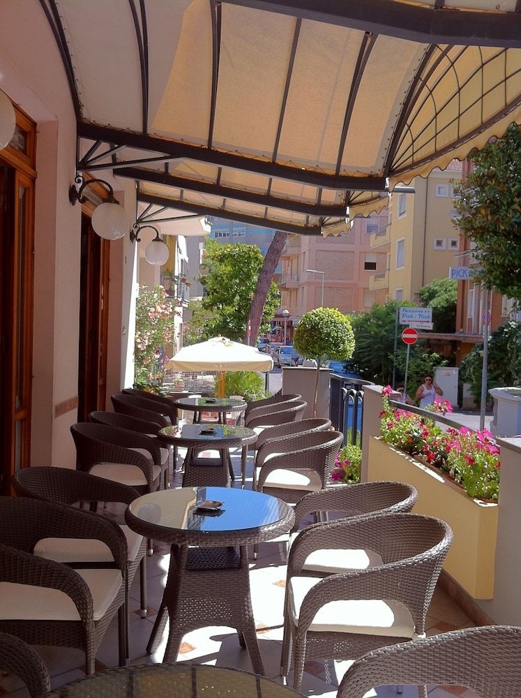Hotel Piccinelli0
