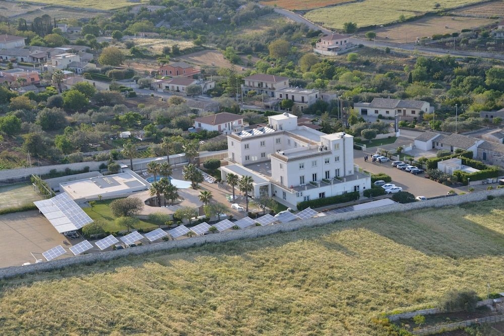 Pietre Nere Resort4
