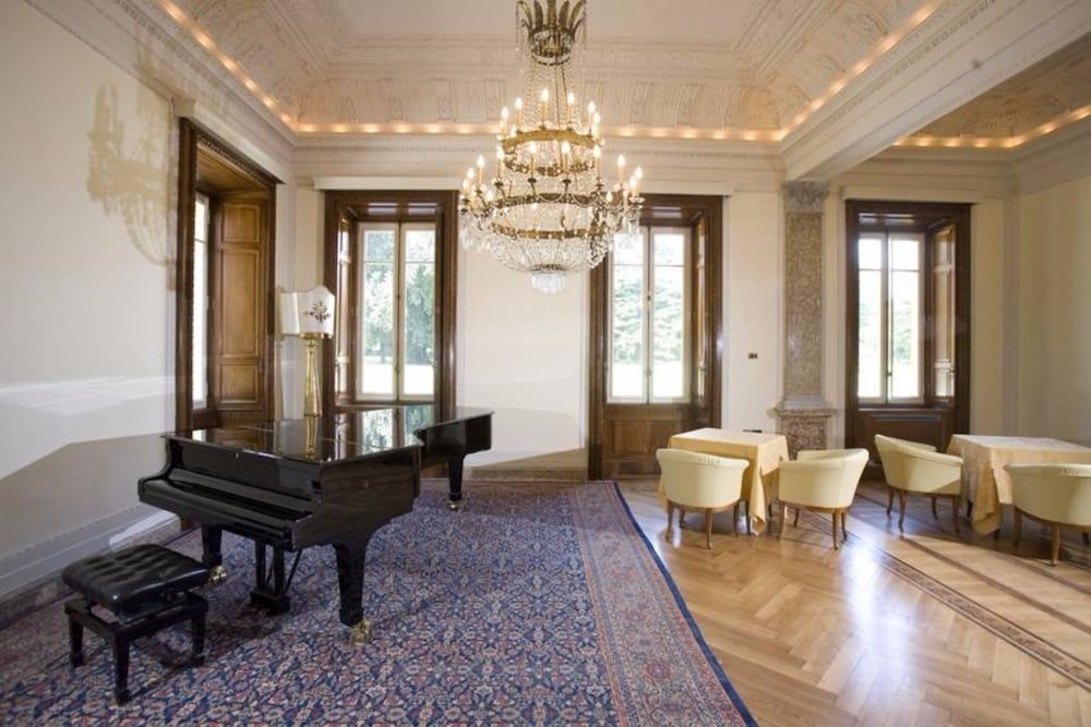 Villa dei Cedri4