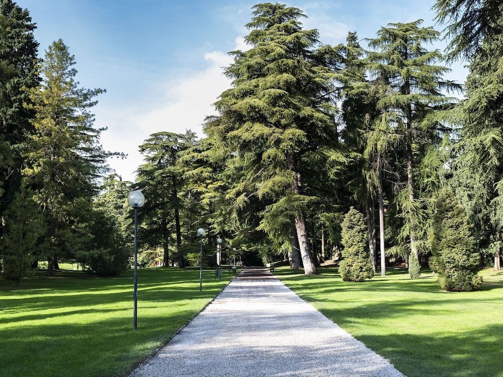 Villa dei Cedri3