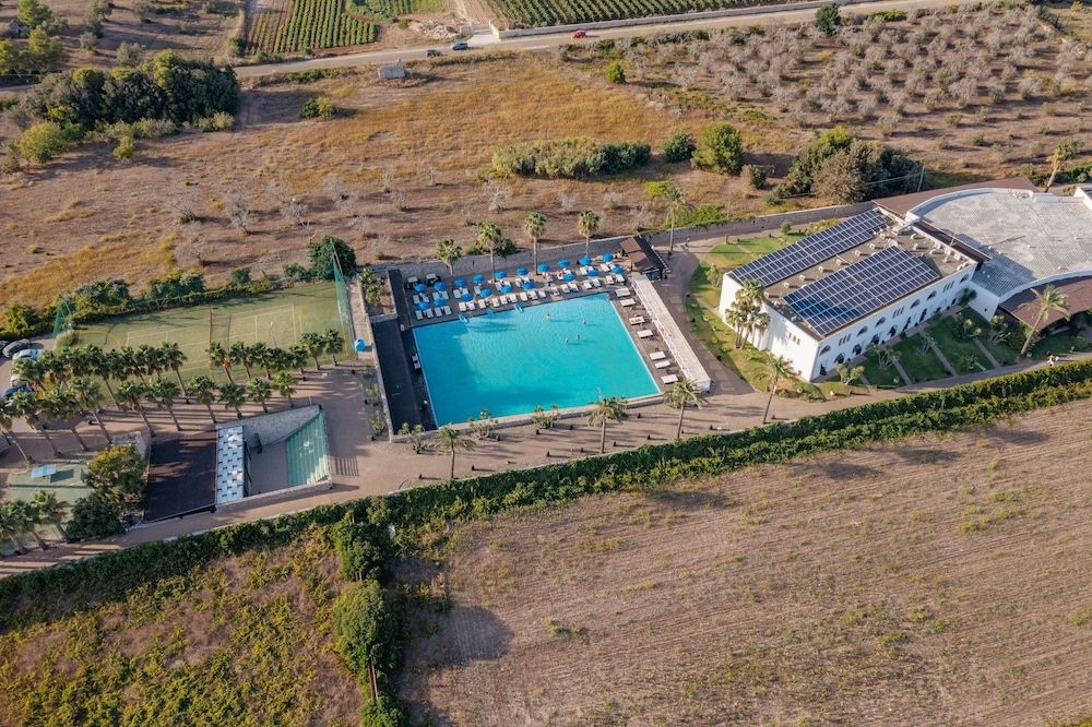 Resort Baia dei Turchi3