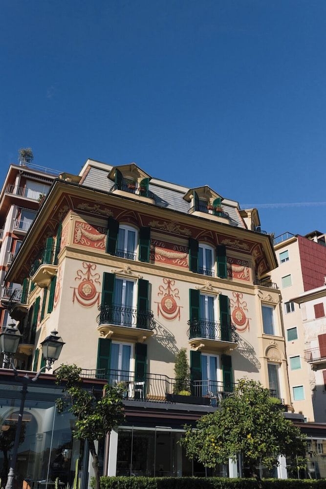 Hotel Riviera3