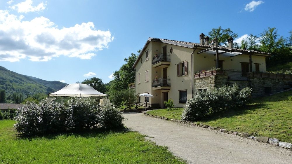 Cerqua Rosara Residence1
