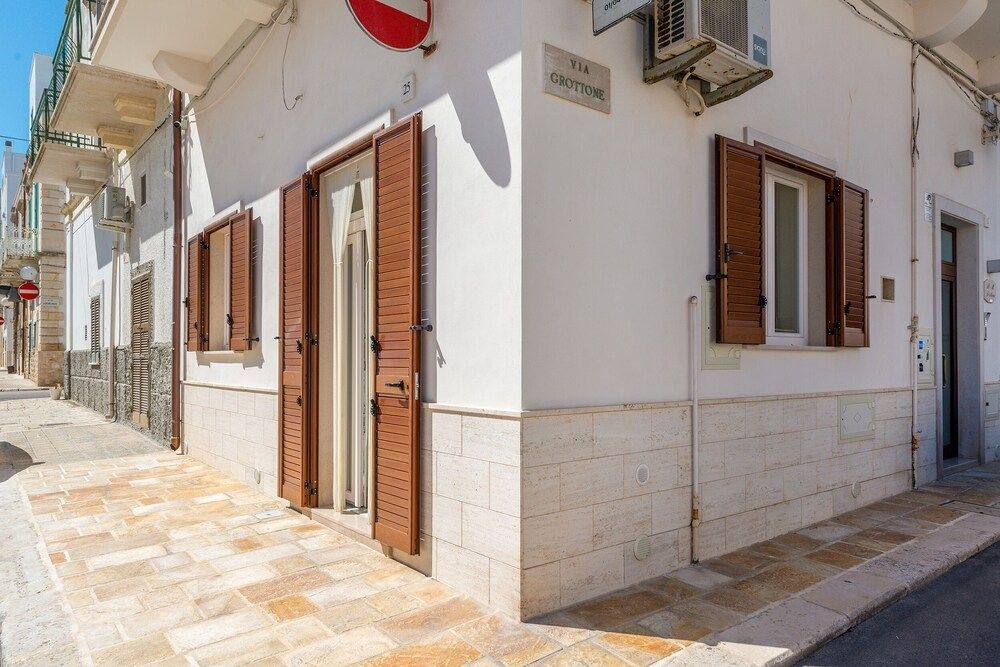 B&B Grottone1
