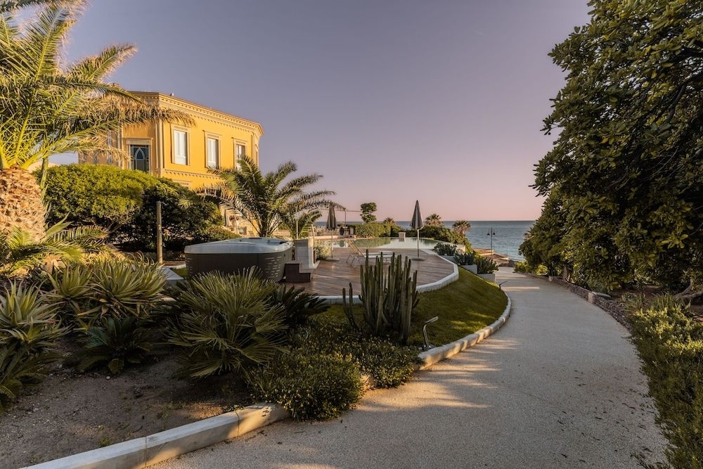Villa Mosca2