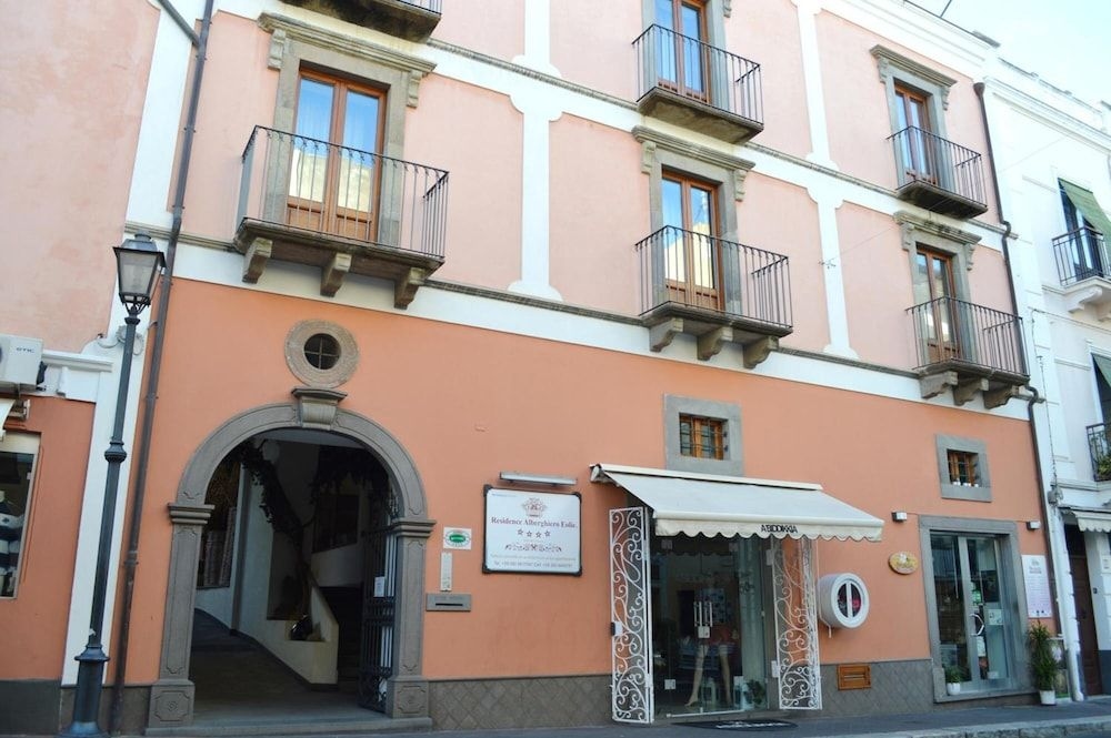 RESIDENCE ALBERGHIERO EOLIE2
