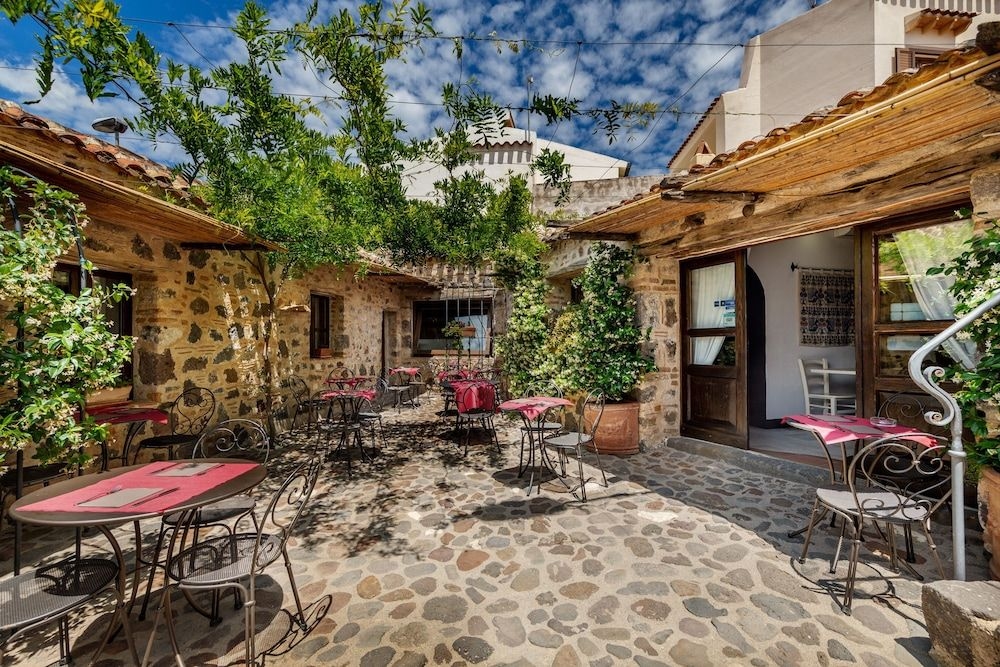 Albergo Diffuso Mannois1