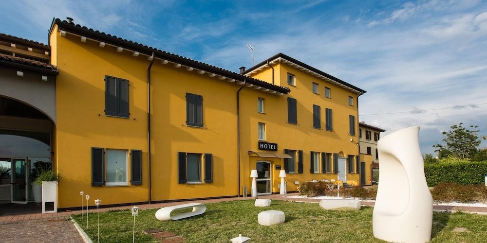 Hotel Forlanini52 Parma2