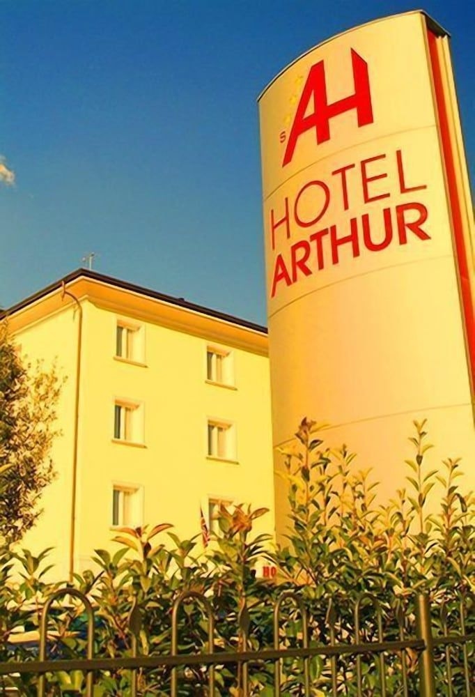 Hotel Arthur0