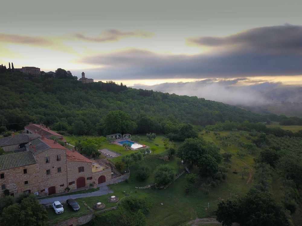La Chiusa0