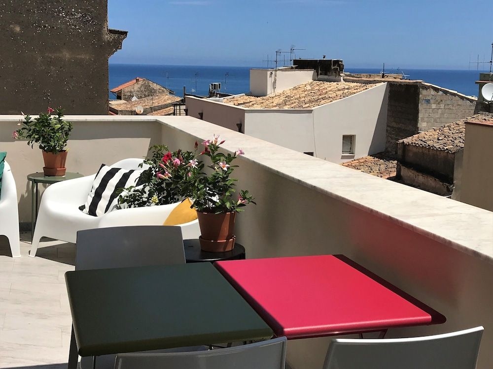 Helios B&B4