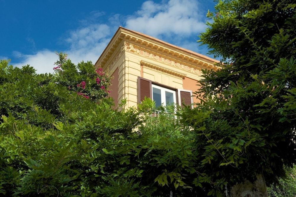 Villa Cheta Hotel & Restaurant3