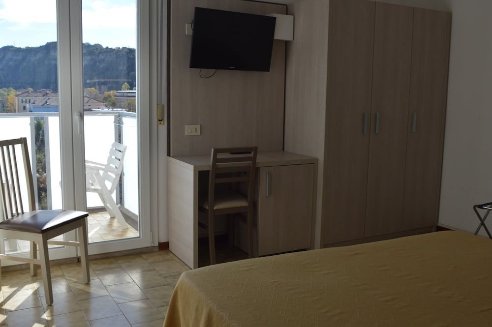 Hotel Caesar1