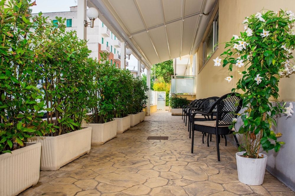 Hotel Caggiari3