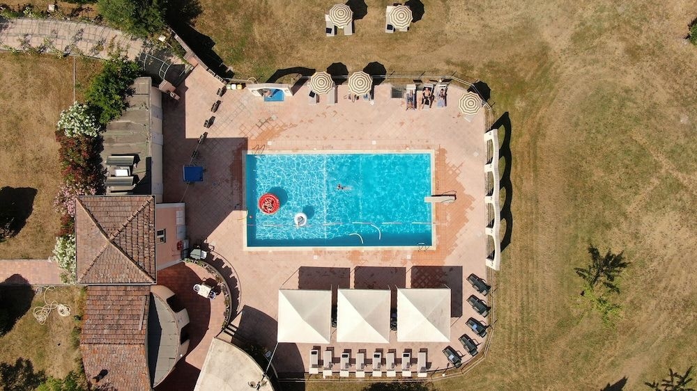 Vega Hotel0
