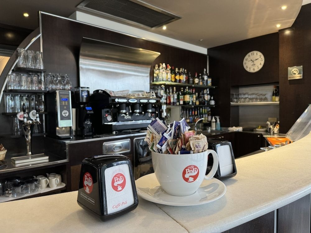 Euro Hotel4