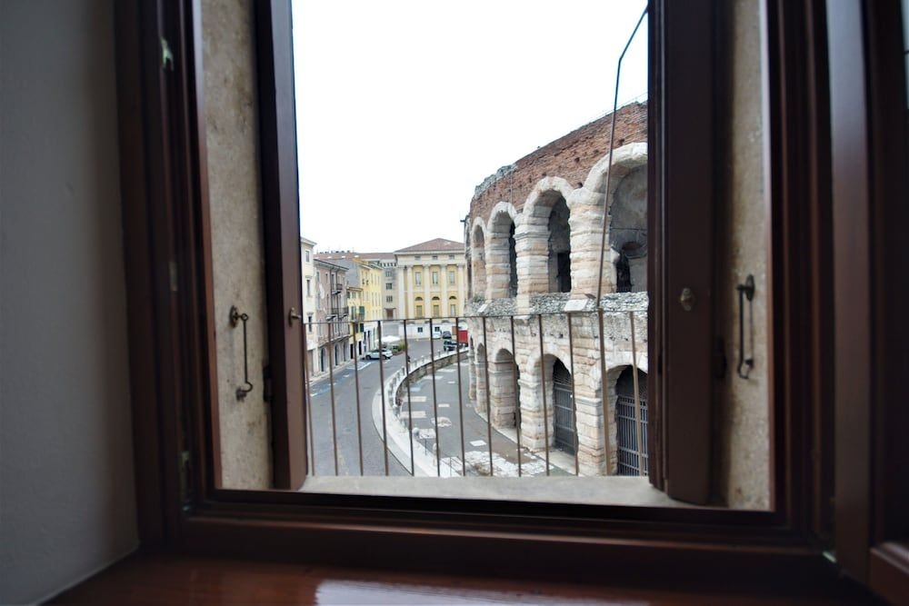 Truly Verona3