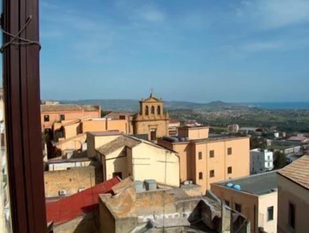 Marchese Sala0