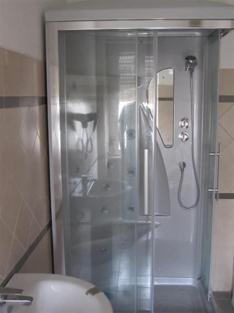 Bosa Guest House3